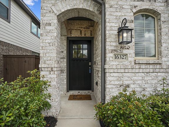 5th image of 16327 Little Pine Creek Dr