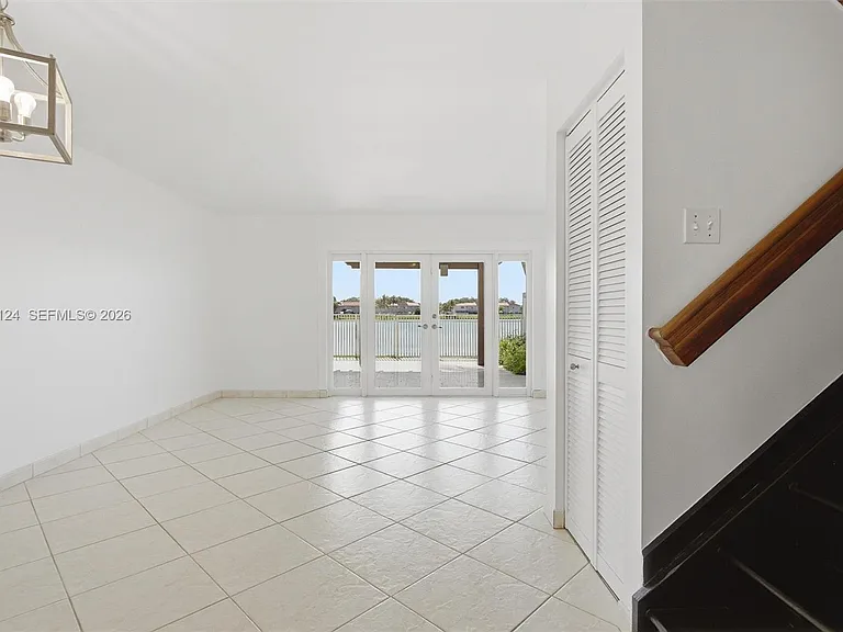 17530 SW 139th Ct — Photo 7