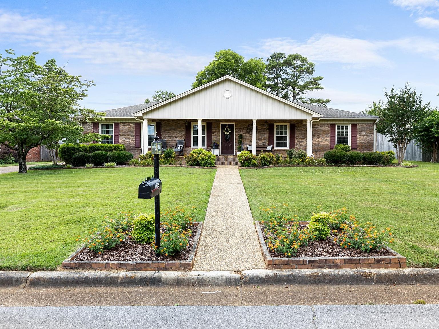 2225 Estaline Dr, Florence, AL 35630 Zillow