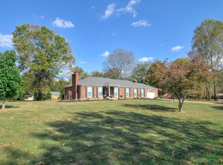 118 Robin Ct, Shepherdsville, KY 40165