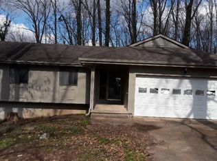 5017 Rickwood Ct NW, Huntsville, AL 35810