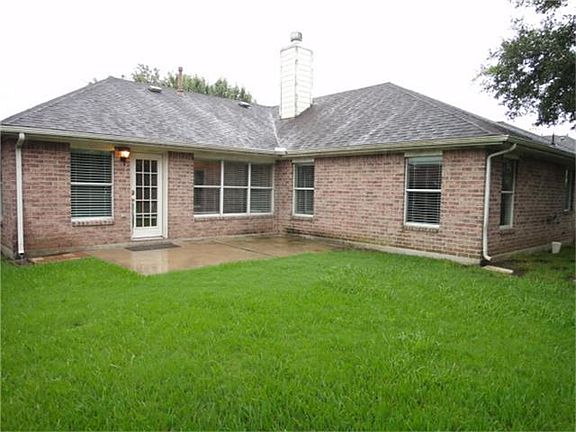 2nd image of 301 Green Cedar Dr