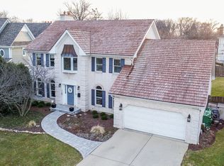 14 Blodgett Ave, Clarendon Hills, IL 60514