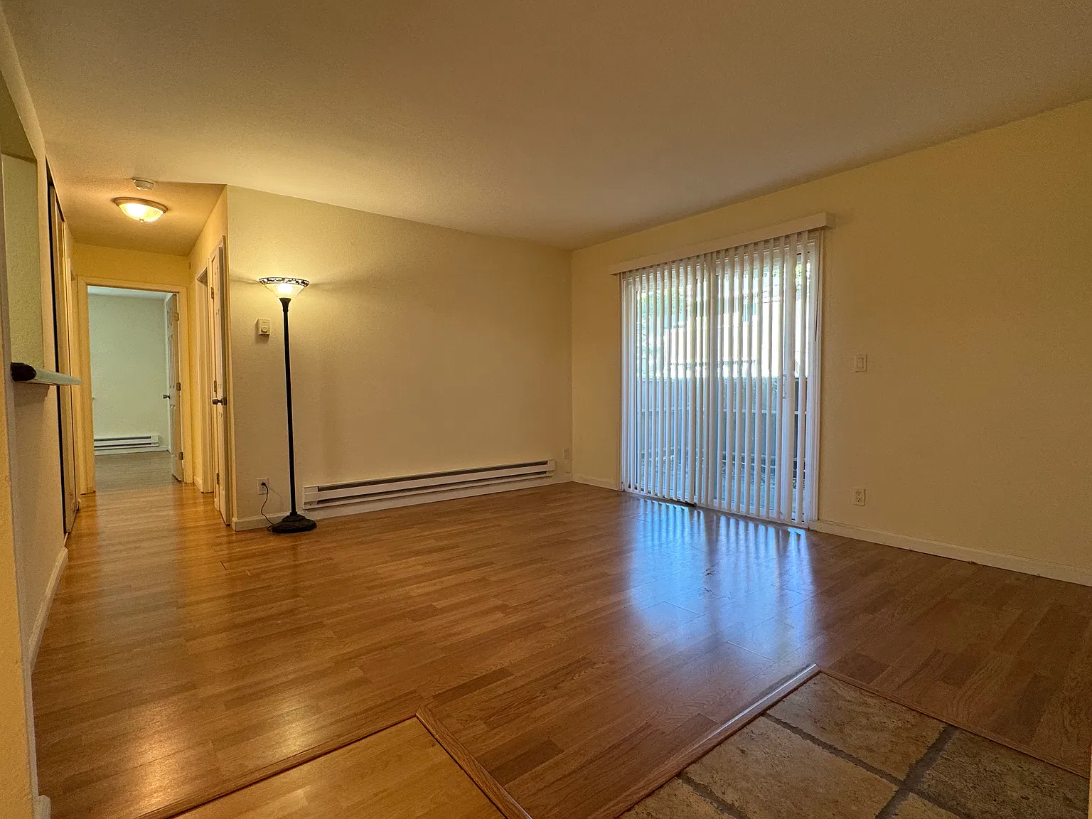 2 bed, 800 sqft, $2,650 — Photo 3