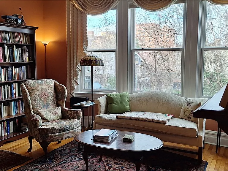 22 Brownell St — Photo 7