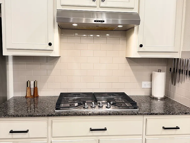 2215 Grassland Ave — Photo 10