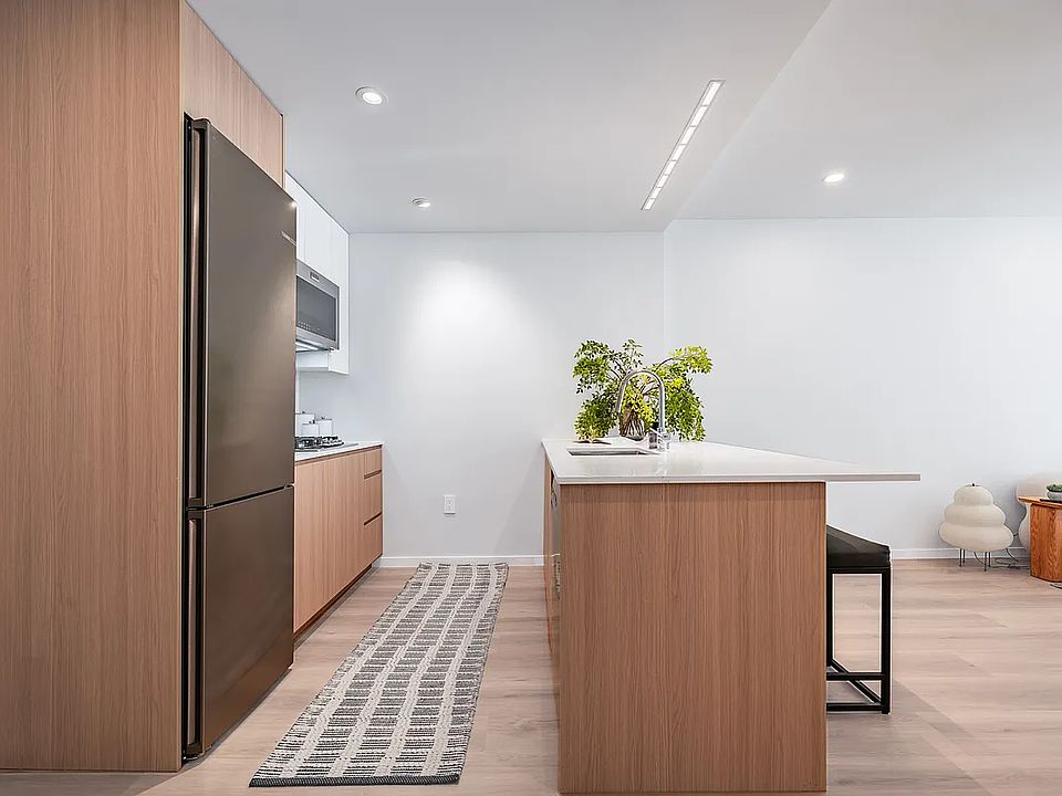 1st image of 39-26 30th St #9B