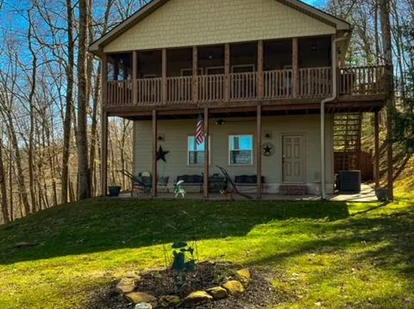 3160 Mount Union Rd, Byrdstown, TN 38549