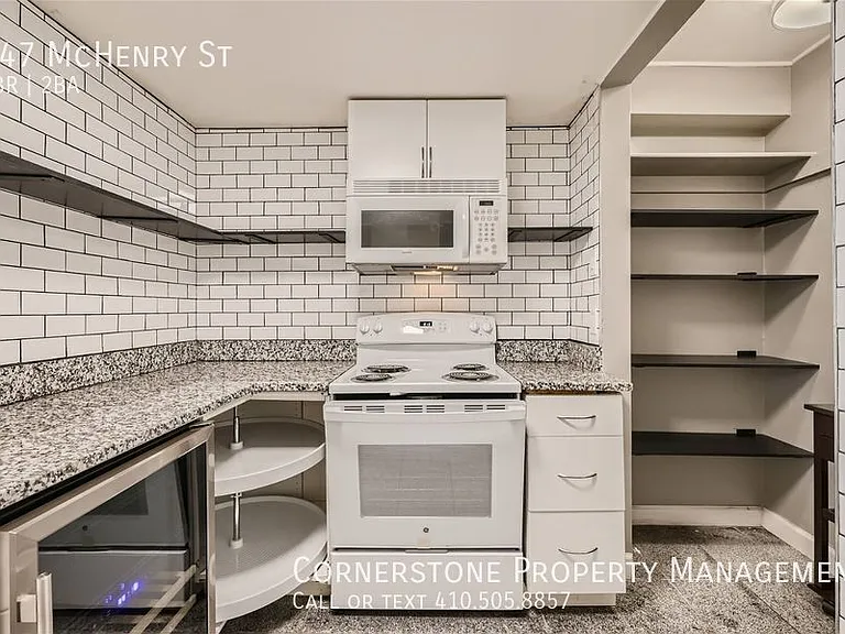 847 McHenry St — Photo 5