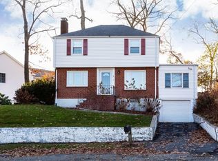6 Archer Dr, Natick, MA 01760