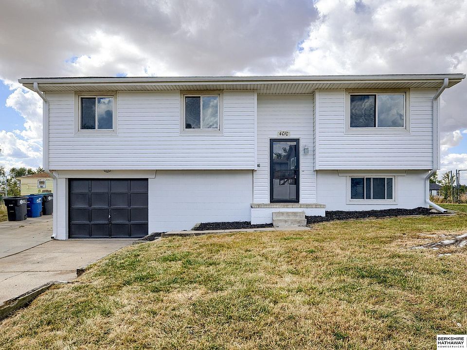 1st image of 4010 Ramblewood Dr