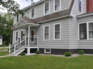 105 Lincoln Ave, Saint Albans, VT 05478