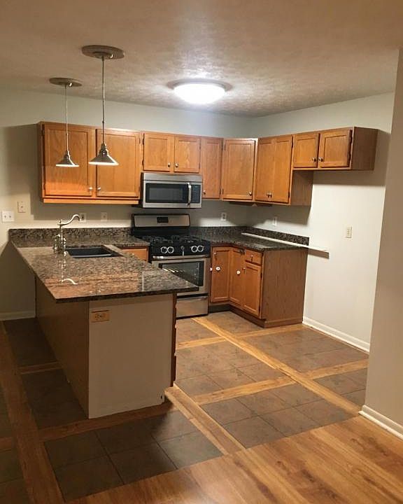1st image of 4317 Devonshire Dr #4317