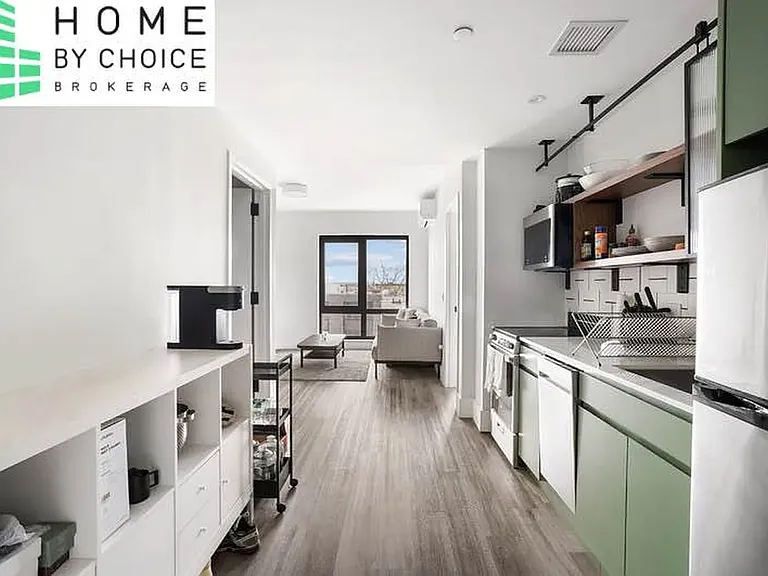 1510 Gates Ave #502 — Photo 1