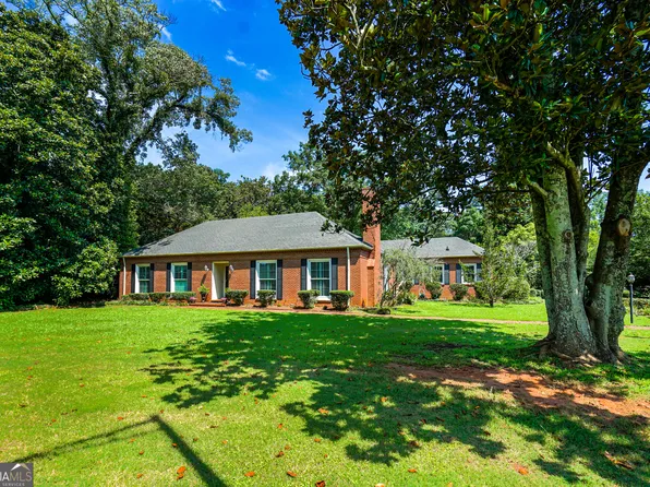 1400 Vernon St, Lagrange, GA 30240