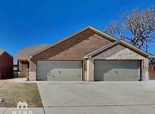 803 Rolling Terrace Cir, Granbury, TX 76049