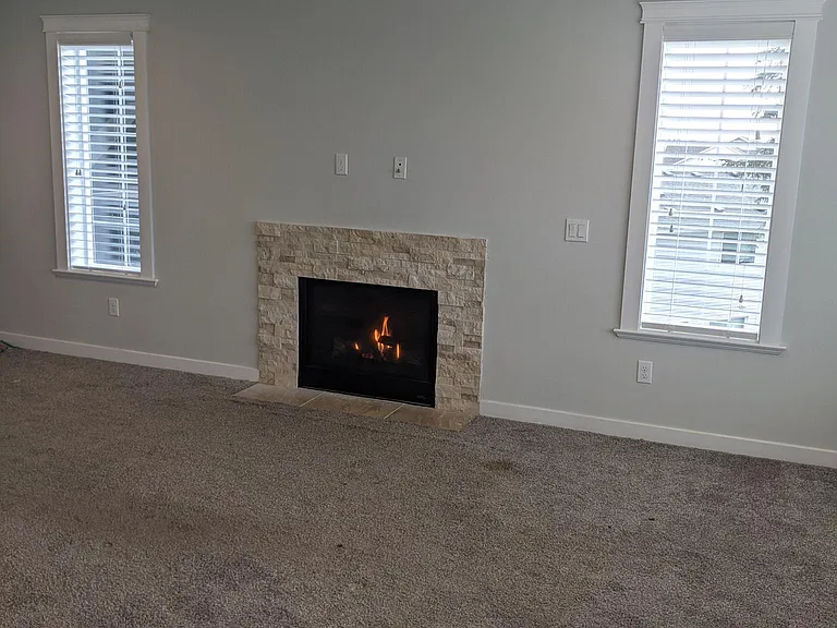 110 Lincoln Ave — Photo 13