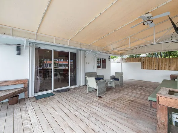 2216 NE 18th Ave, Wilton Manors, FL 33305