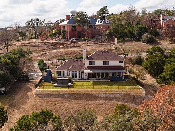 3rd image of 508 Highlands Dr