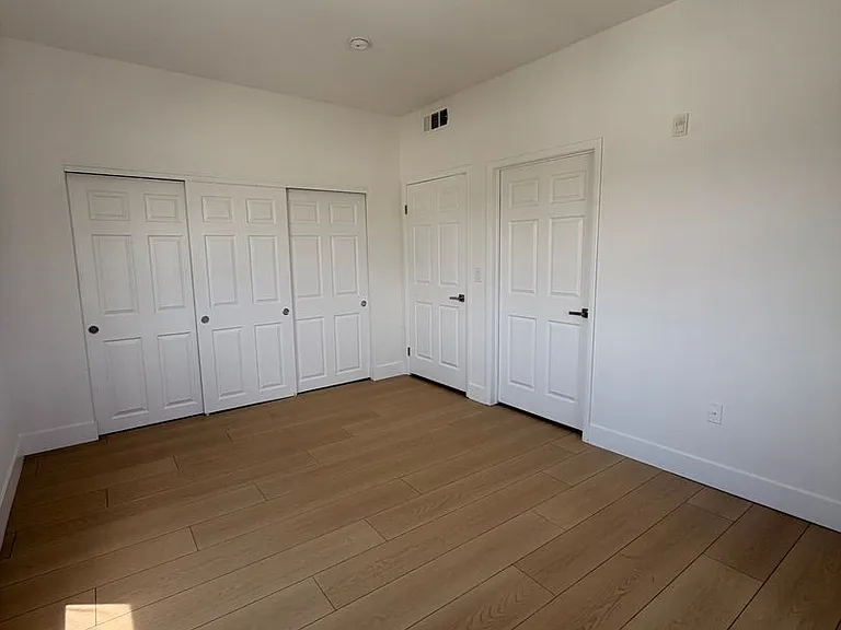 Yaya Valerio Apartments — Photo 15