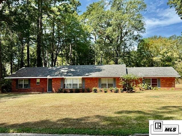 1st image of 305 Woodlawn Dr