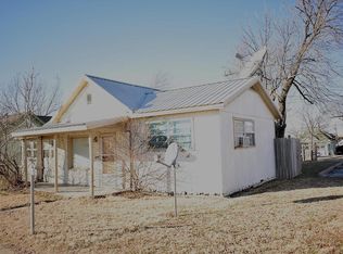 711 E 7th St, Galena, KS 66739