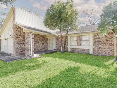 1102 Newport Blvd, League City, TX, 77573