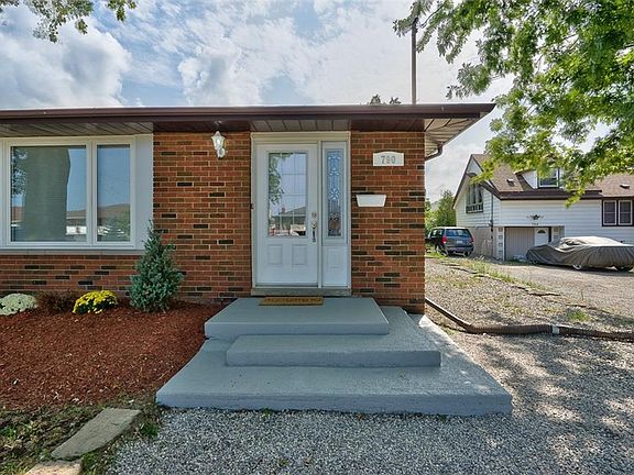 2nd image of 790 Stone Church Rd E #1