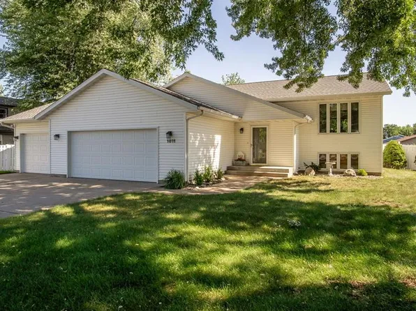 1811 Mitscher Avenue, Eau Claire, WI 54701