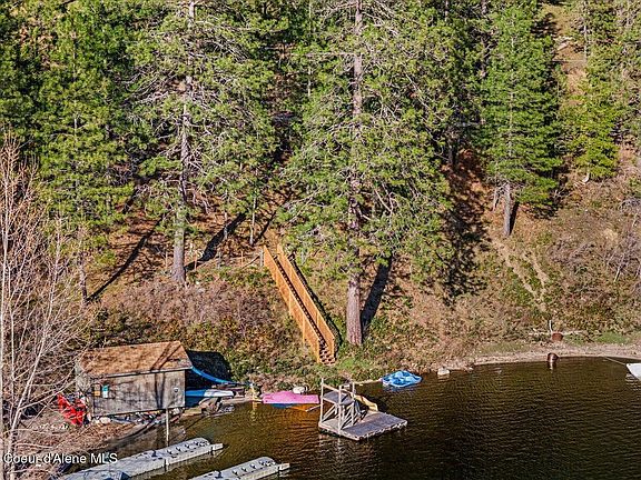 5th image of 8072 W Radmer Rd