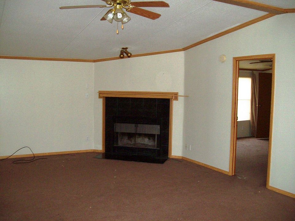 2nd image of 1337 Willowbrook Dr