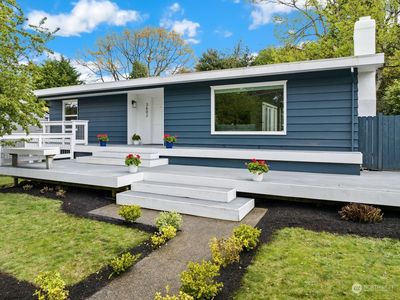 3602 39th Avenue W, Seattle, WA, 98199