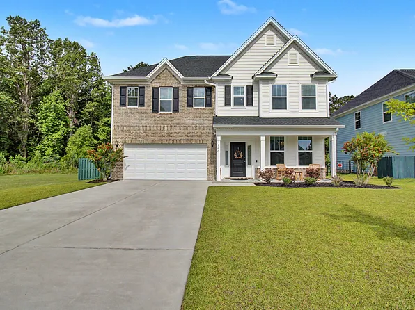 160 Spring Hill Dr, Richmond Hill, GA 31324