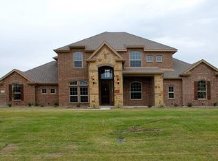 1750 Billingsley Dr, Waxahachie, TX 75167