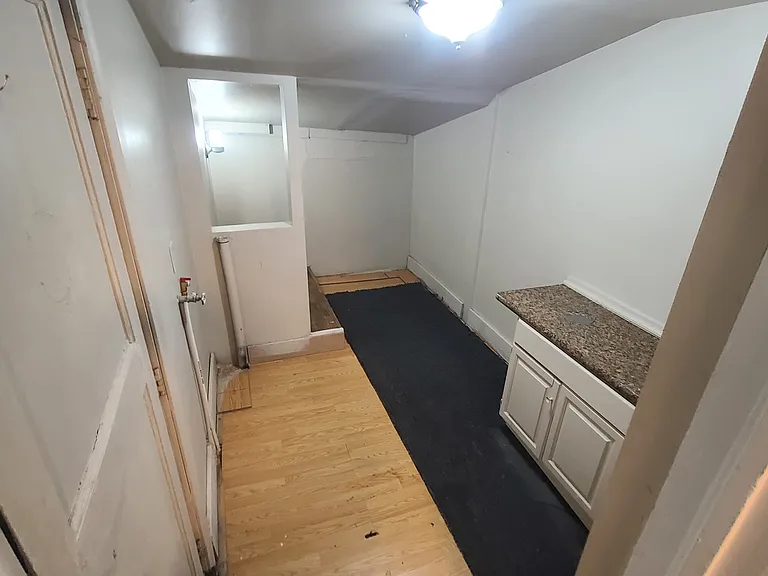 721 California St — Photo 10