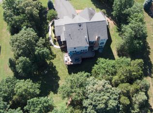 5436 Chandley Farm Cir, Centreville, VA 20120