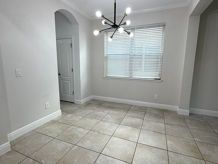 12784 Garridan Ave — Photo 7