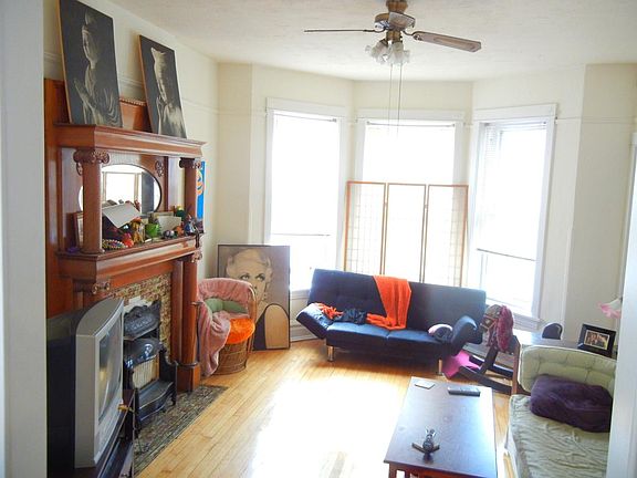 2nd image of 3701 N Damen Avenue # Fl 2nd