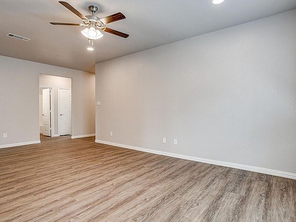 2nd image of 5536 McLanahan Ln