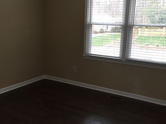 Other upstairs bedroom