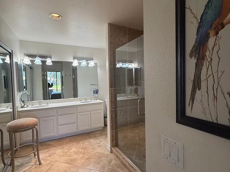 38921 Wisteria Dr — Photo 11