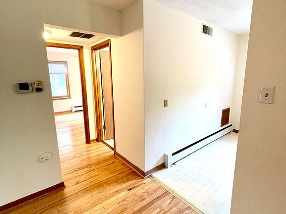 5th image of 400 Mimosa Ct #3