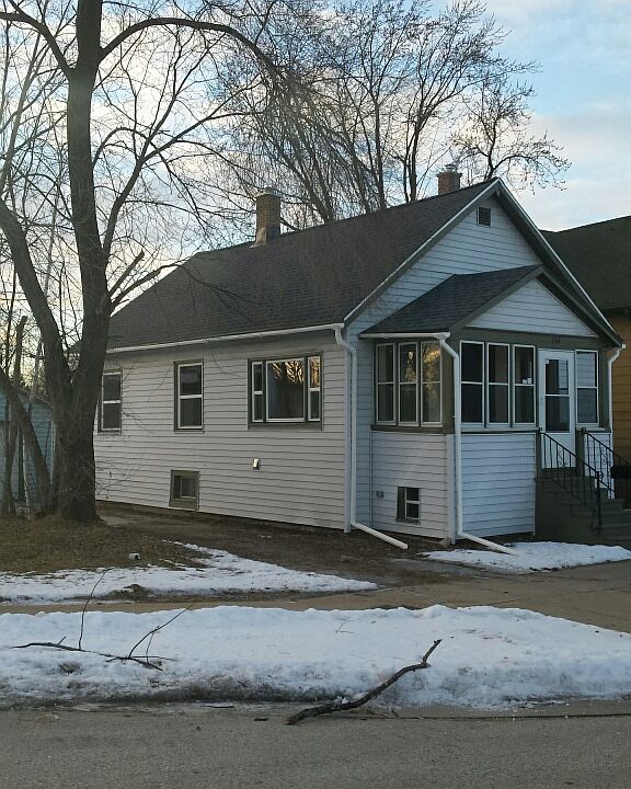 1st image of 204 N Lincoln Ave