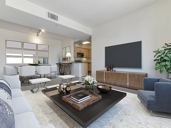 5th image of 5251 N Vineland Ave #611