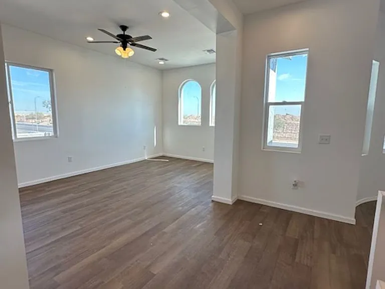 5022 S 35th Ave — Photo 35