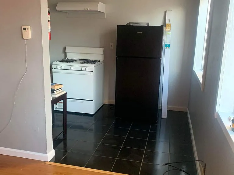 2021 Blake St #D — Photo 6