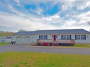 11 Eleanor Ln, Roosevelt, NJ 08555
