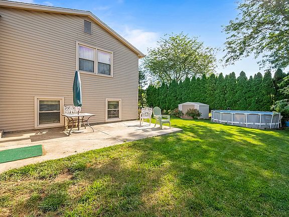 4th image of 235 Hearthstone Dr