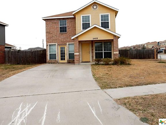 3rd image of 2409 Waterfall Dr