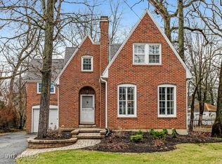 1179 Ridgewood Dr, Highland Park, IL